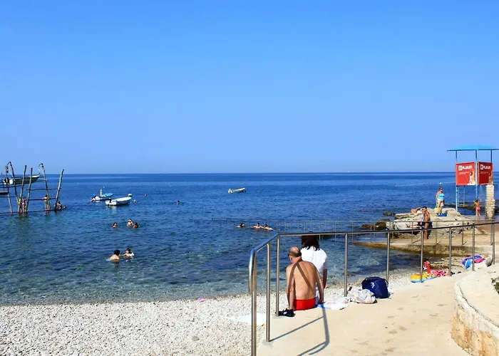 아파트 Basanija 7148a