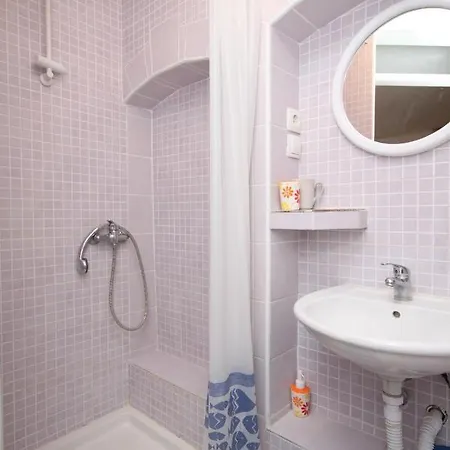 Apartment Basanija 7148a