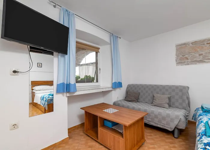 Lejlighed Basanija 7148a *